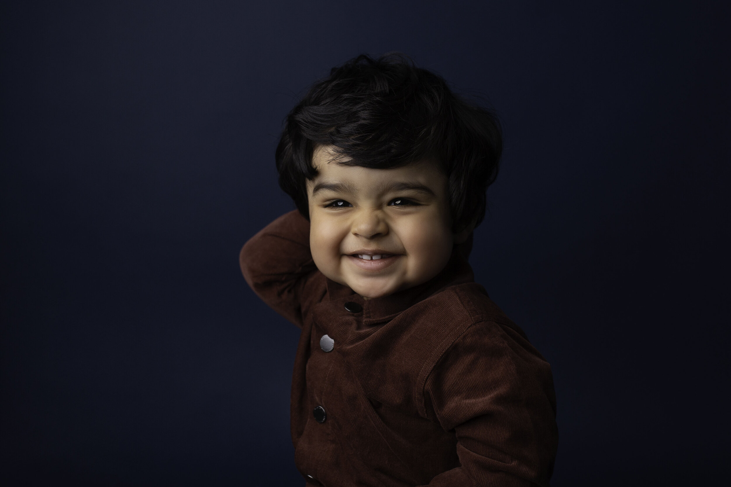 KYRAN-CHILD-PHOTOSHOOT-CHILDRENS-PHOTOGRAPHER-LEA-COOPER-PHOTOGRAPHY-WILLENHALL-WOLVERHAMPTON-11.jpg