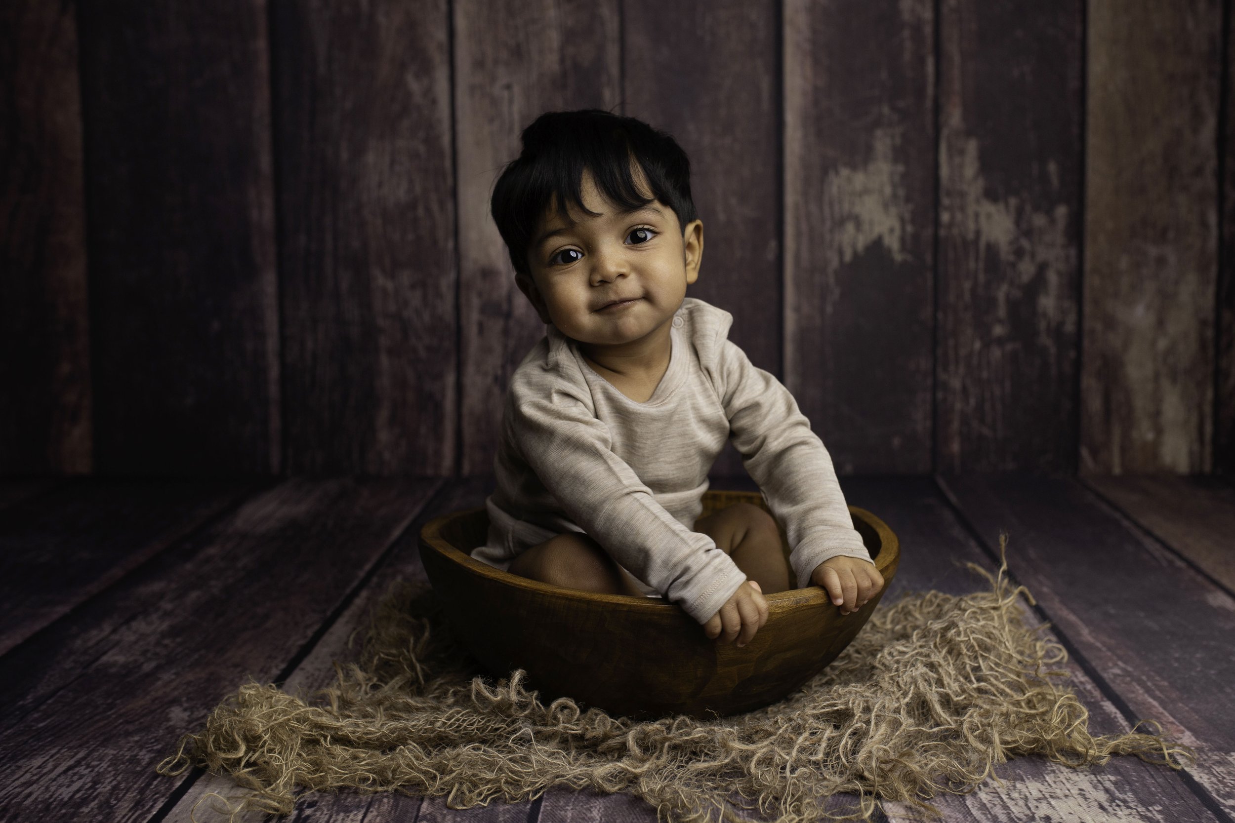 AYDIN-CAKE-SMASH-PHOTOSHOOT-WOLVERHAMPTON-CAKESMASH-PHOTOGRAPHY-BIRMINGHAM-LEA-COOPER-PHOTOGRAPHY-WILLENHALL-UK5.jpg