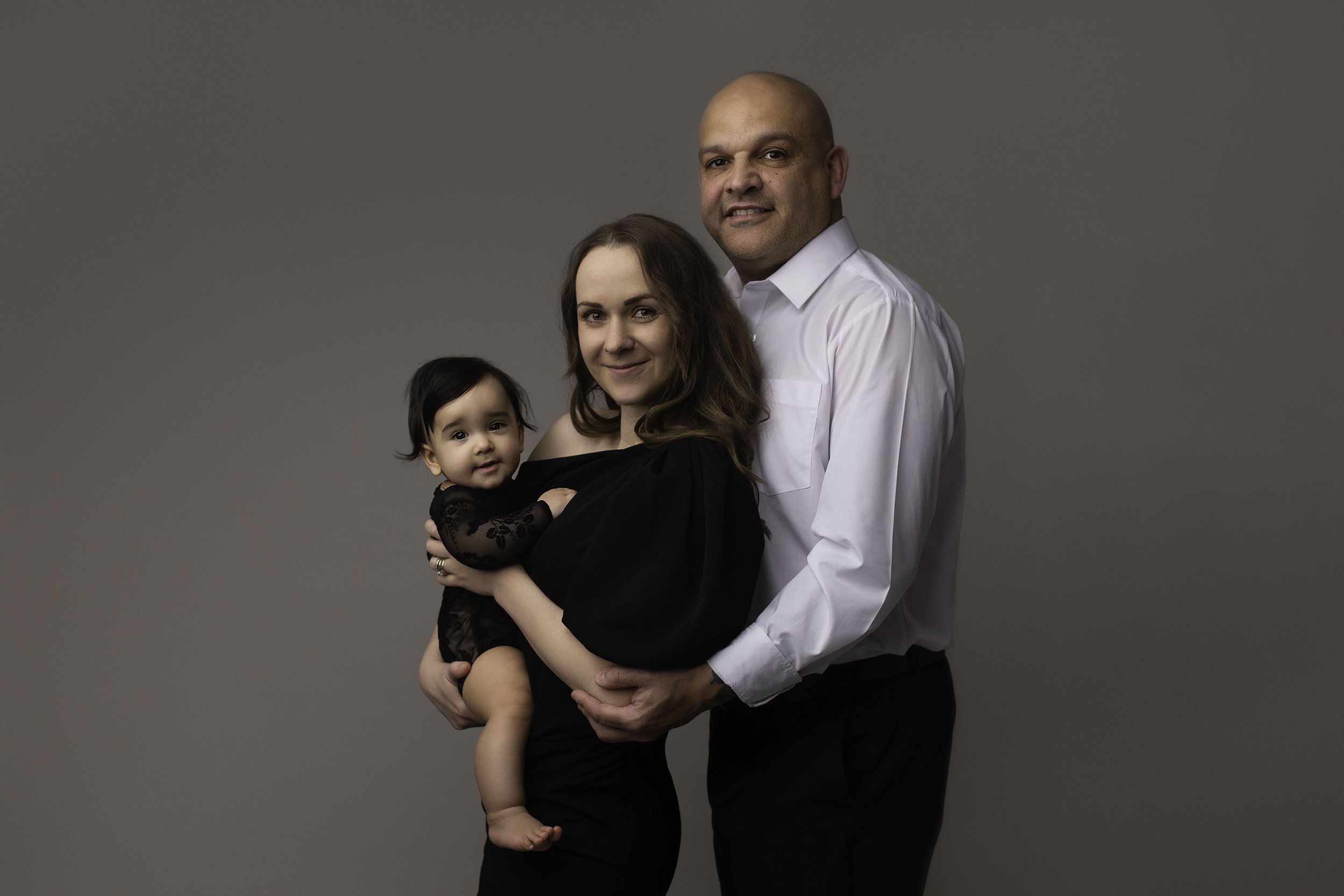 VERONIKA-FAMILY-PHOTOSHOOT-BIRMINGHAM-FAMILY-PHOTOGRAPHY-WOLVERHAMPTON-LEA-COOPER-PHOTOGRAPHY-WILLENHALL-UK9.jpg