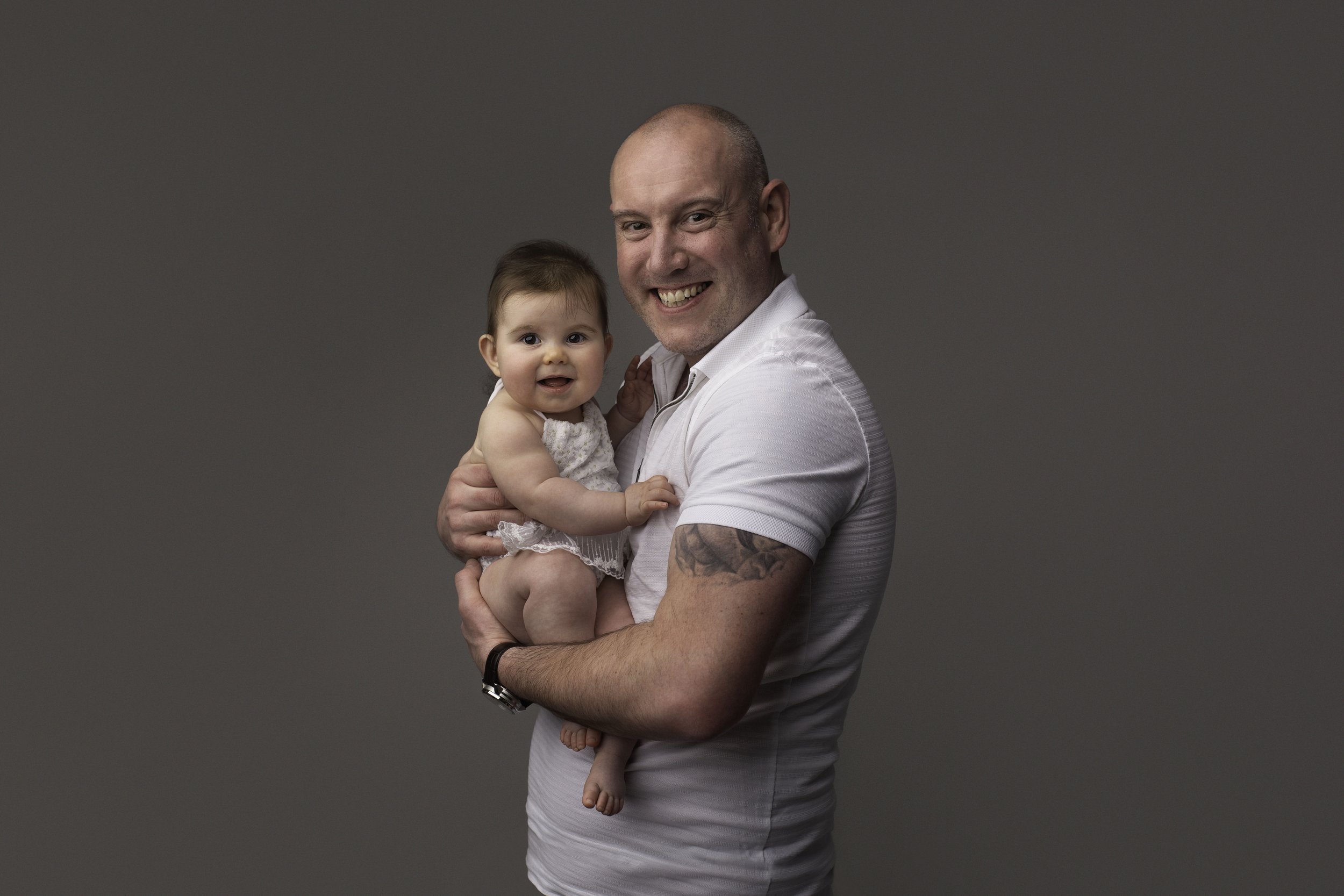 HAYLEY-MADISON-FAMILY-PHOTOSHOOT-BIRMINGHAM-FAMILY-PHOTOGRAPHY-WOLVERHAMPTON-LEA-COOPER-PHOTOGRAPHY-WILLENHALL-UK11.jpg