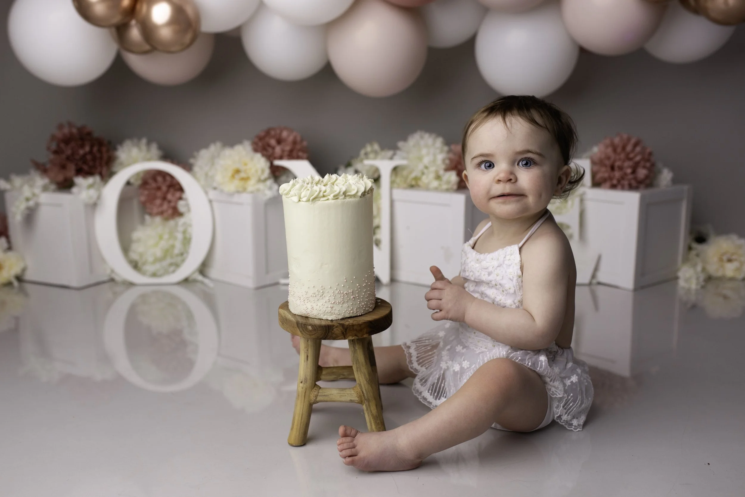 Maddison | 1st Birthday Photoshoot | Cake Smash Photography | Lea Cooper Photography | Willenhall | Birmingham | West Midlands | UK
