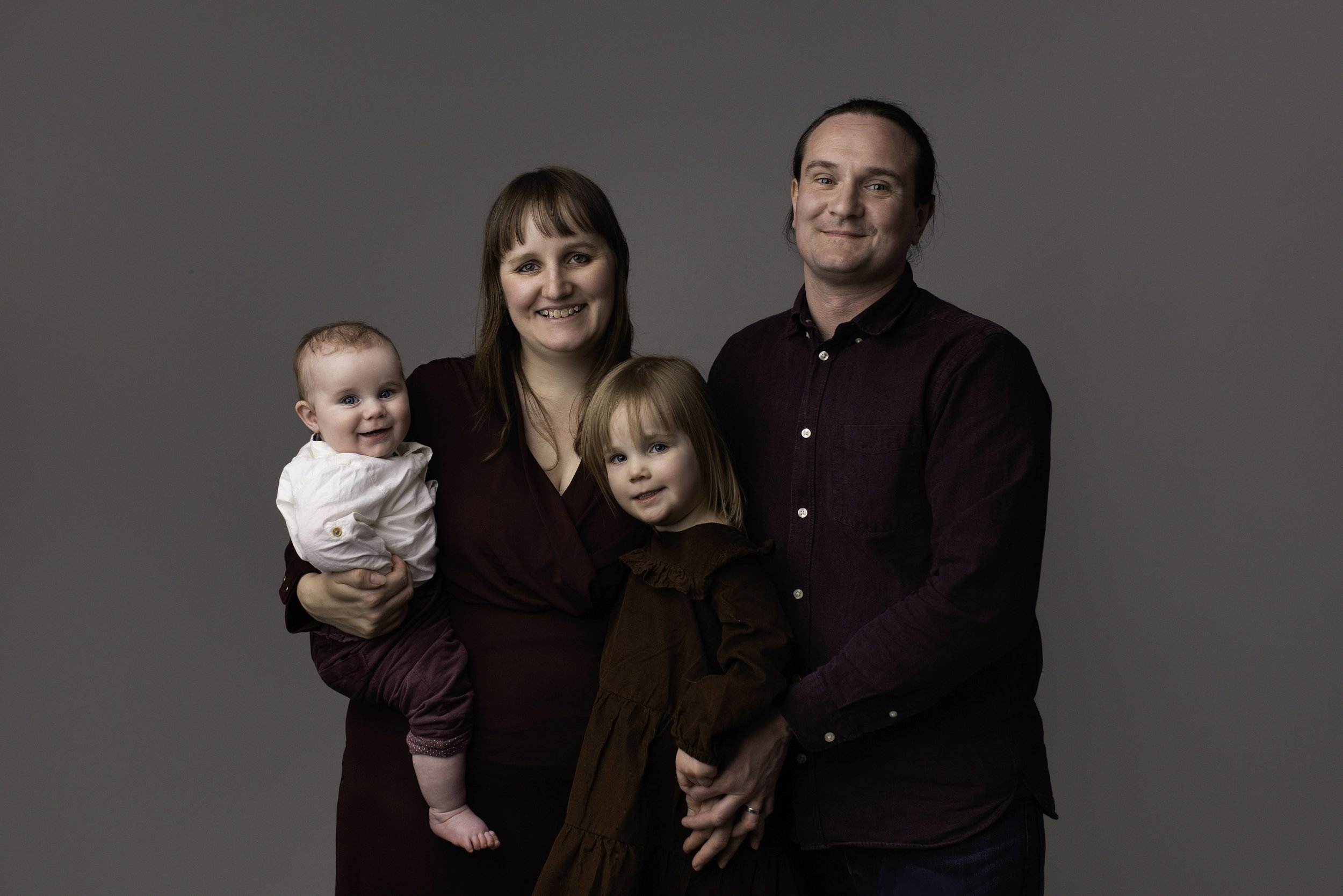 Rebecca-family-photoshoot-wolverhampton-family-photographer-birmingham-lea-cooper-photography-willenhall-UK25.jpg