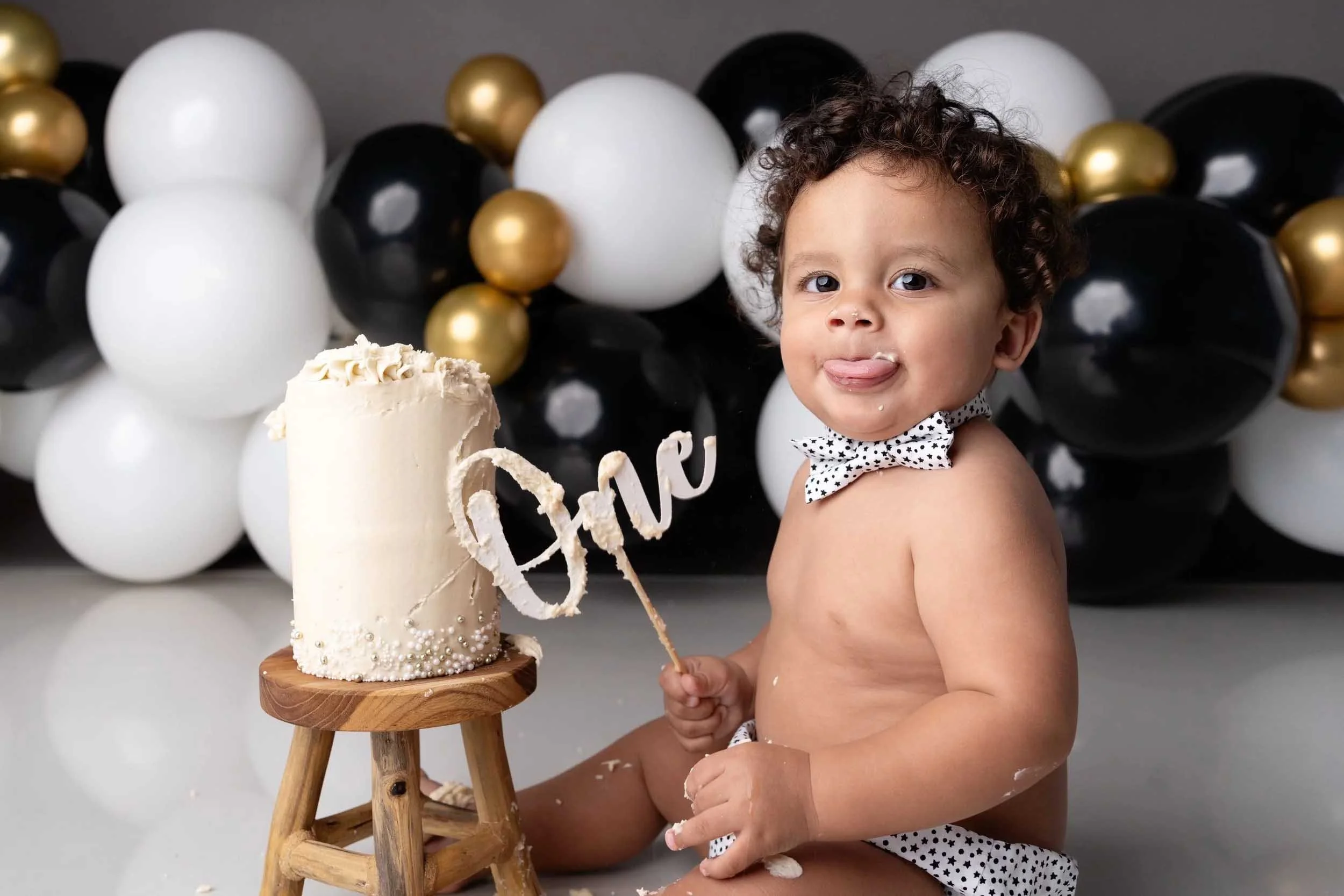 Professional cake smash photography session near Birmingham