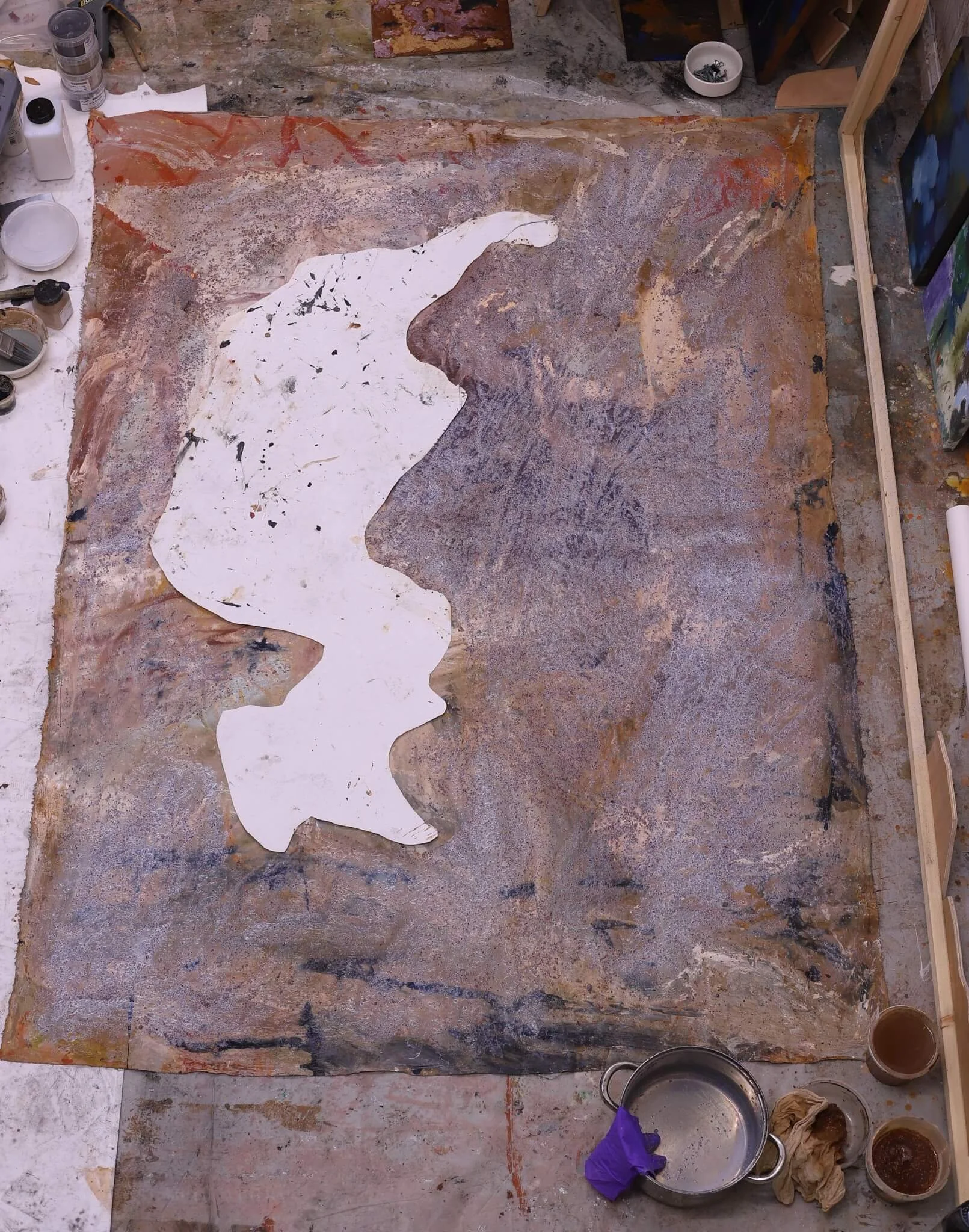 artist-in-studio (4).jpg