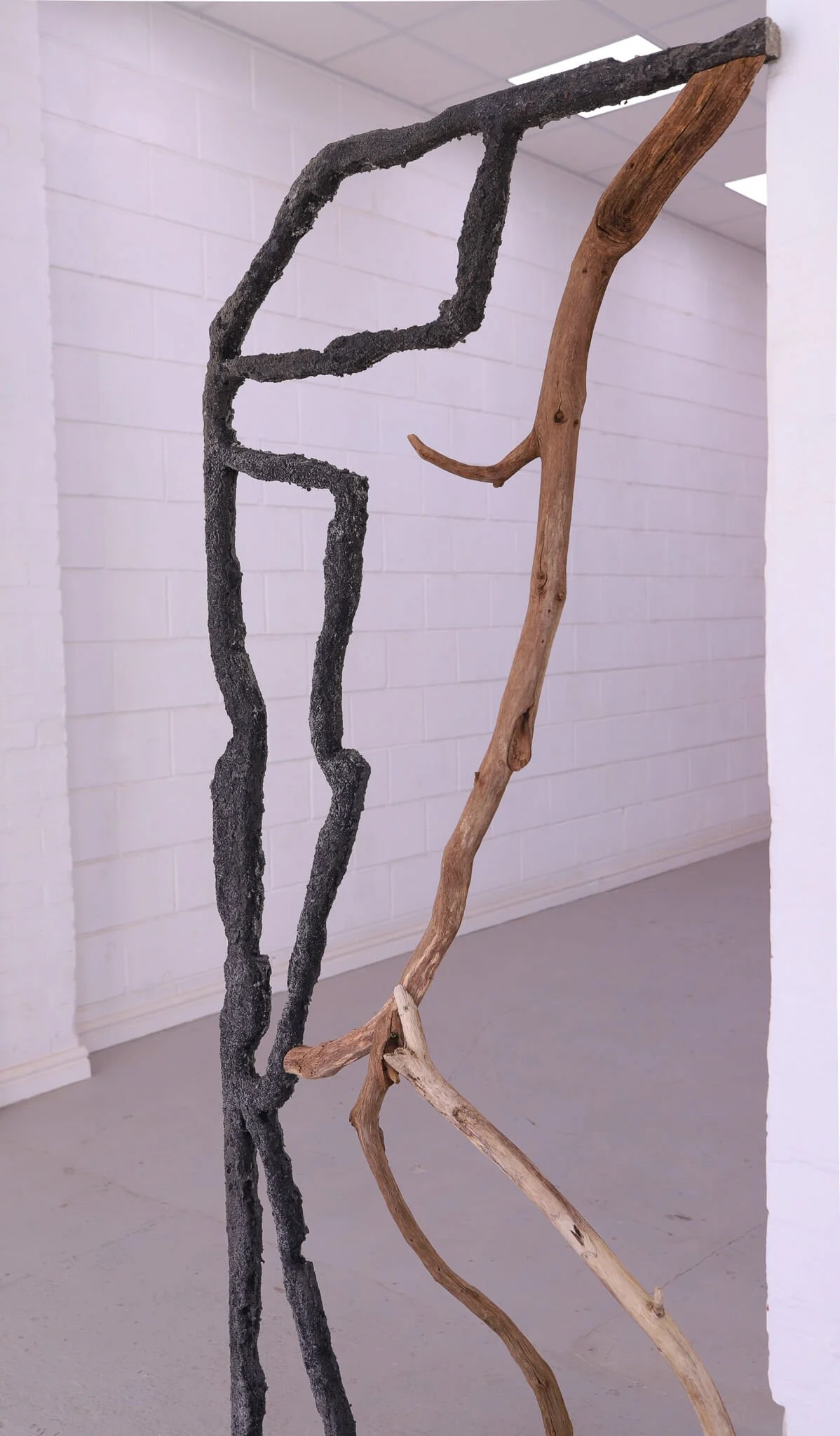 diana-savostaite-sculpture-art06-09-2026 at 13.09.43 5.jpg