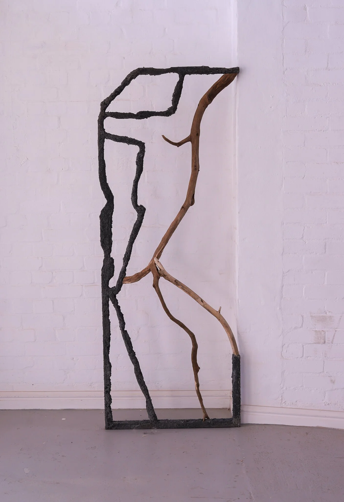 diana-savostaite-sculpture-art06-09-2026 at 13.09.43 7.jpg