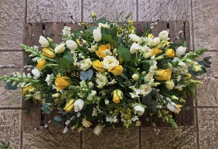 Double ended spray arrangement 