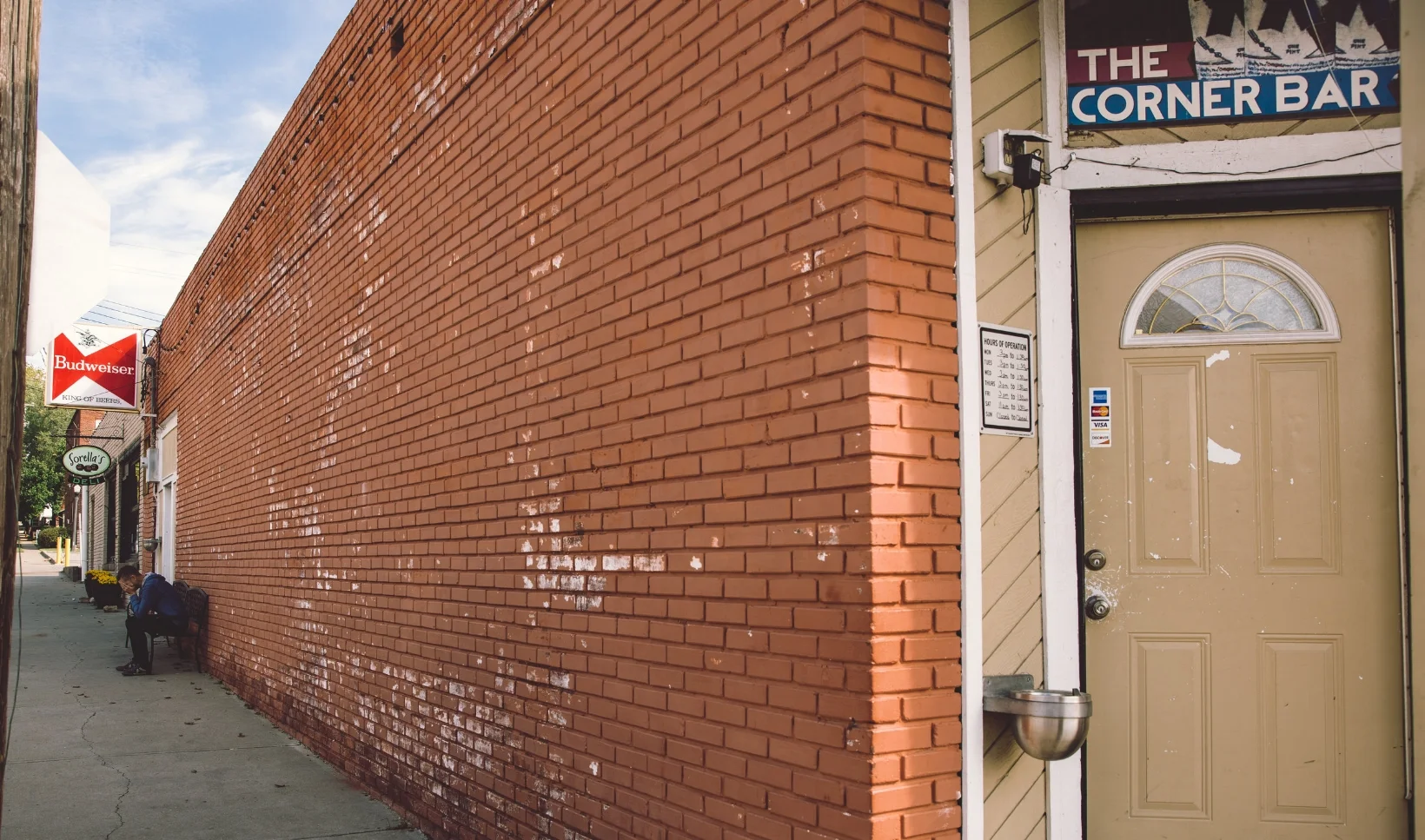 2016 - Bryan - Bar Exterior-3816.jpg