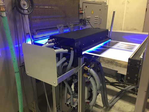 LED-UV_curing_system_on_MAN_Octoman_web_press_Kyburz_AMS_Spectral_UV.jpeg