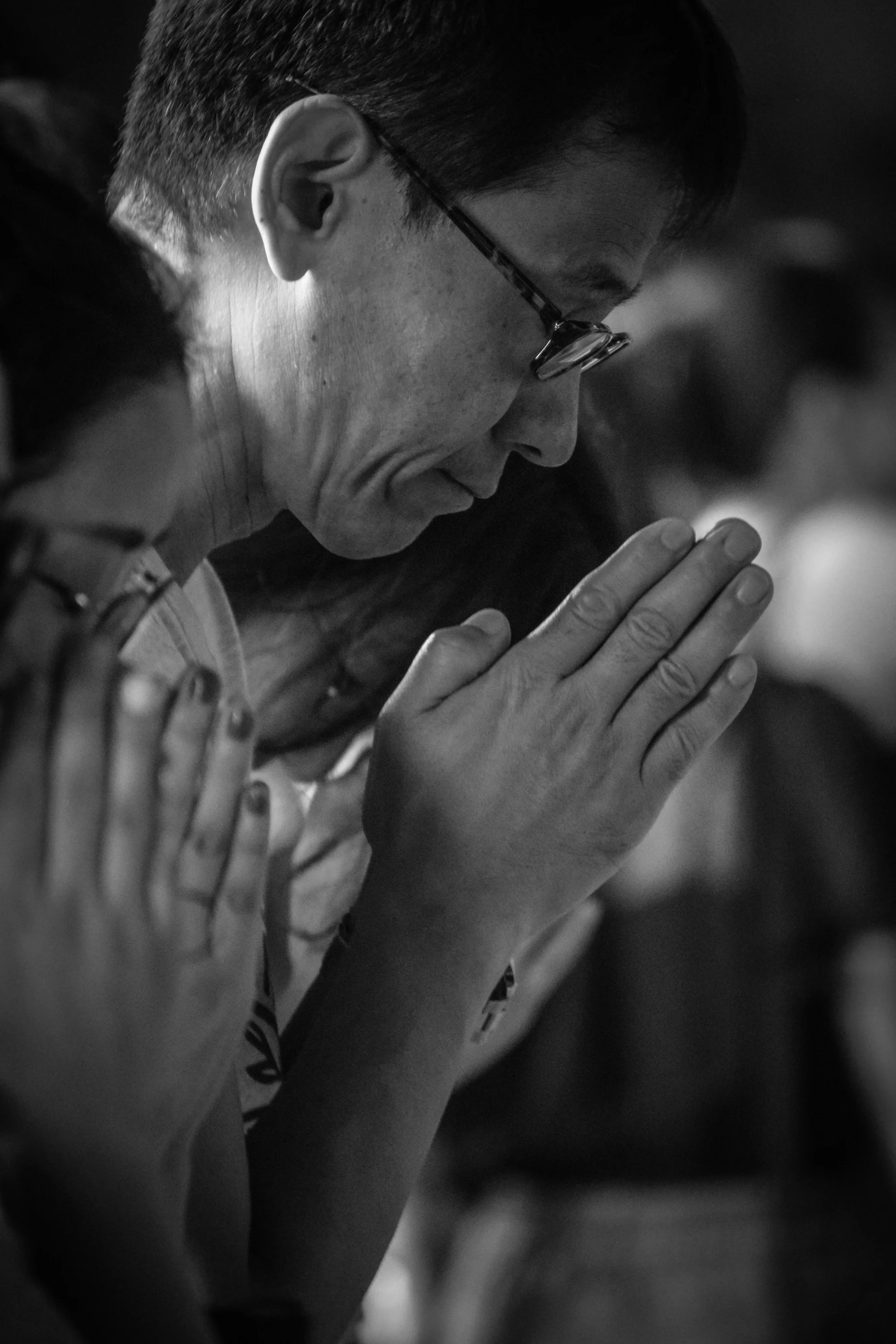 praybigbuddhaB&W_smaller.jpg
