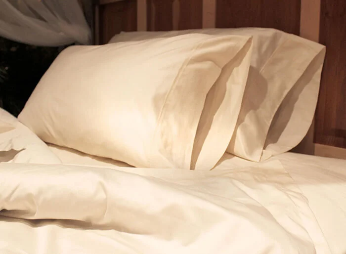 Top 15 Incredibly Comfortable Organic and Natural Luxury Bed Sheets and