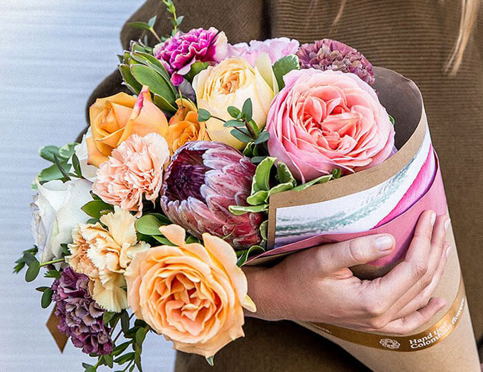 This New Flower Delivery Service Takes the Ick Factor Out of Buying Flowers  Online   Glamour
