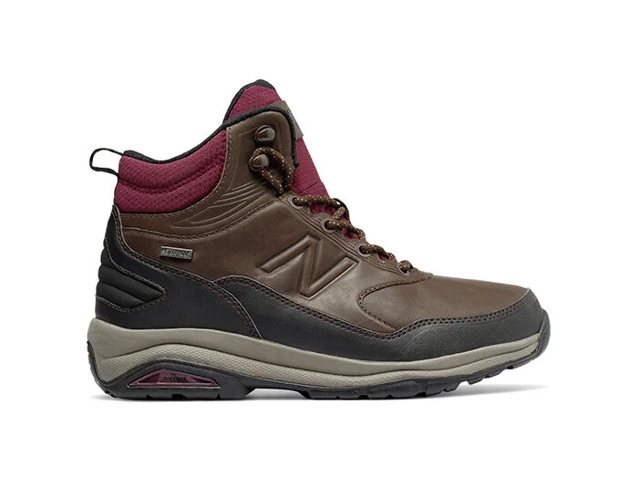 New Balance 1400 Boot