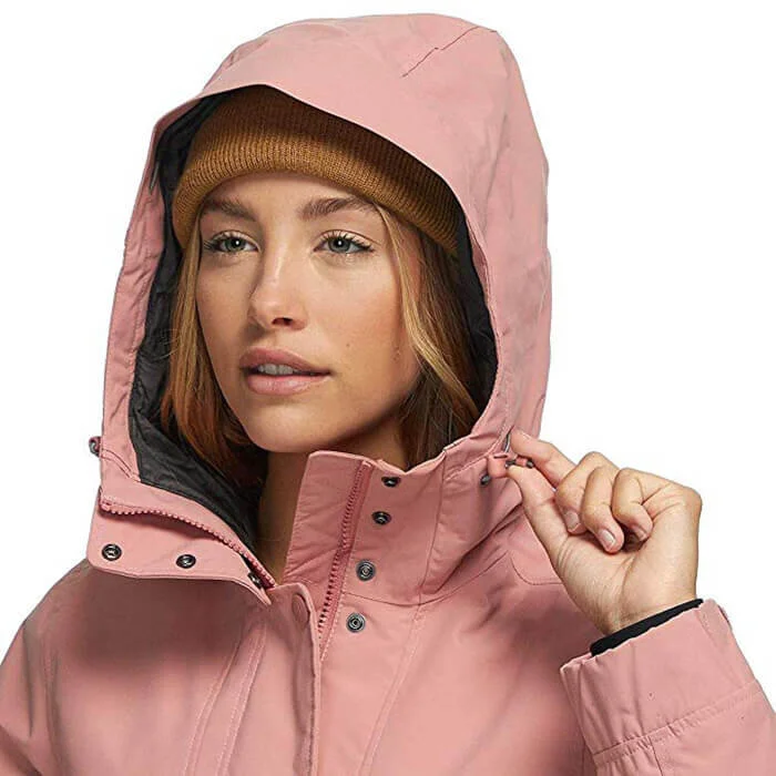 14 Best Natural Organic Ski Gear and Accessories