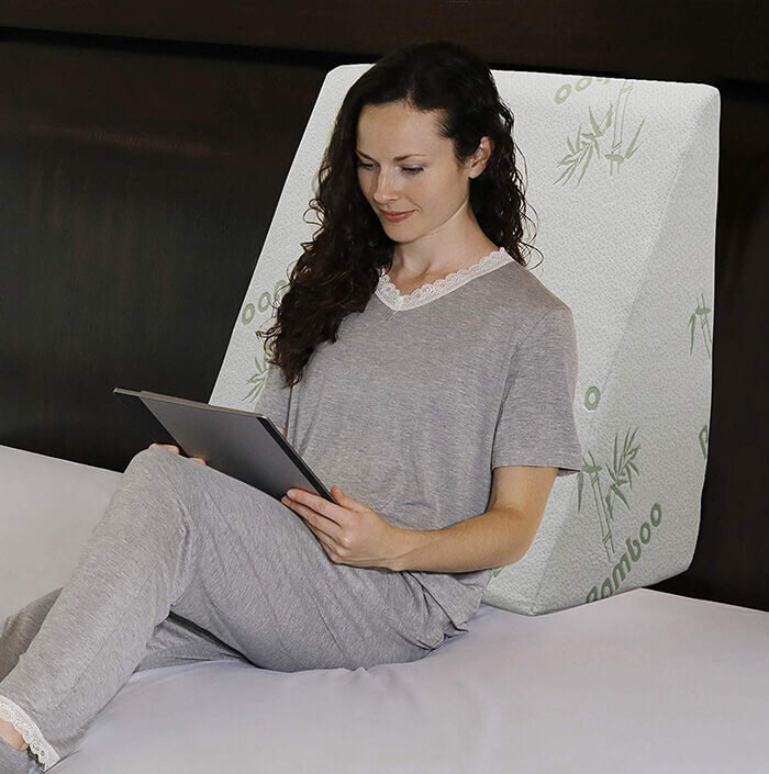 silverback wedge pillow