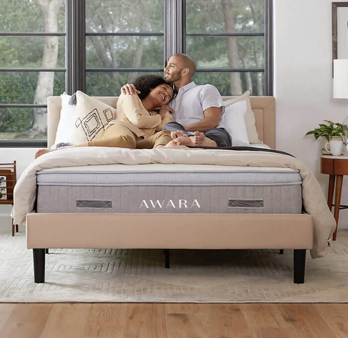 Too much screen time can lead to insomnia and eye twitching