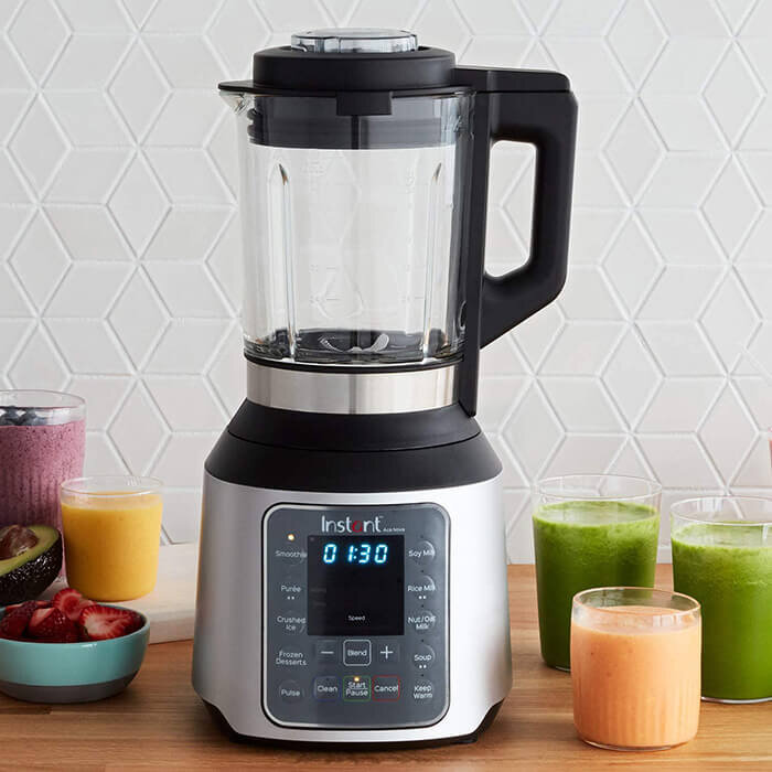 12 Quality Blenders and Food Processors For Fresh Drinks