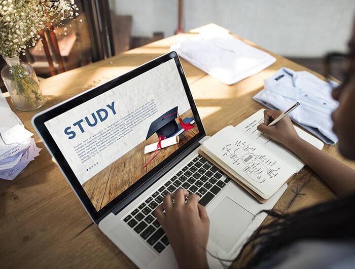 Reward Your Child For Reaching This Milestone - Graduation