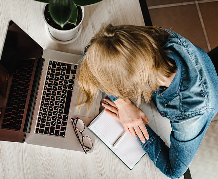 Coronavirus Sleep Tip: Avoid all smart devices before bed