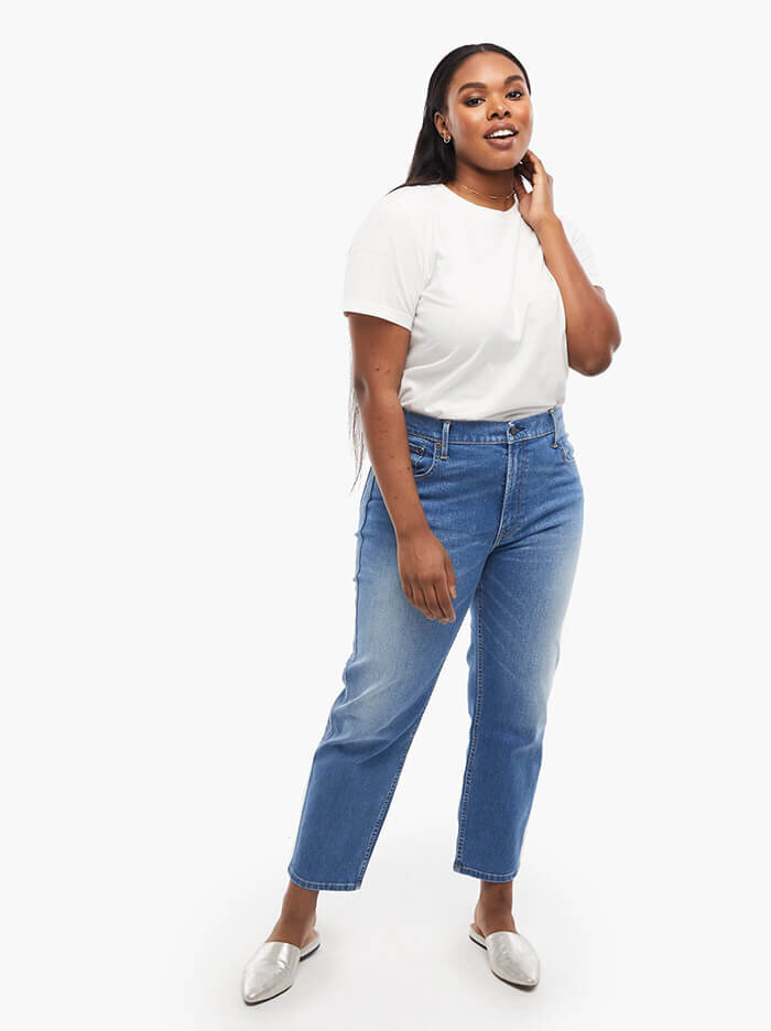Atamy High-Rise Straight Mom Jeans
