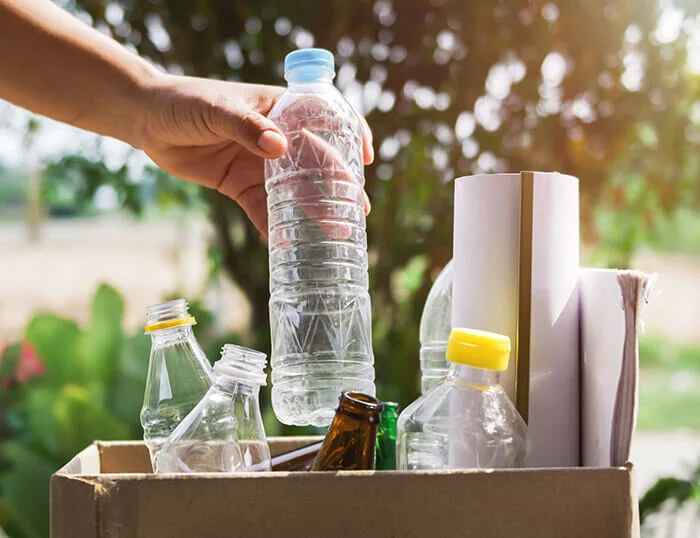 Tips to clean recyclable items