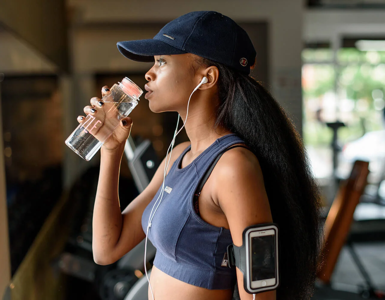 Best Glass Tumblers and Water Bottles: Stay Hydrated with Glass Straw Designs