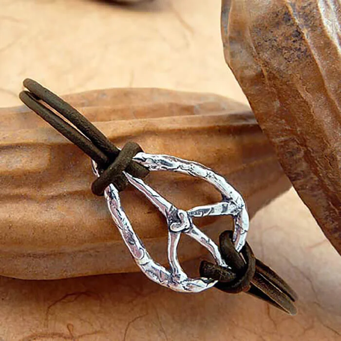 Wanderer Live in Peace Bracelet