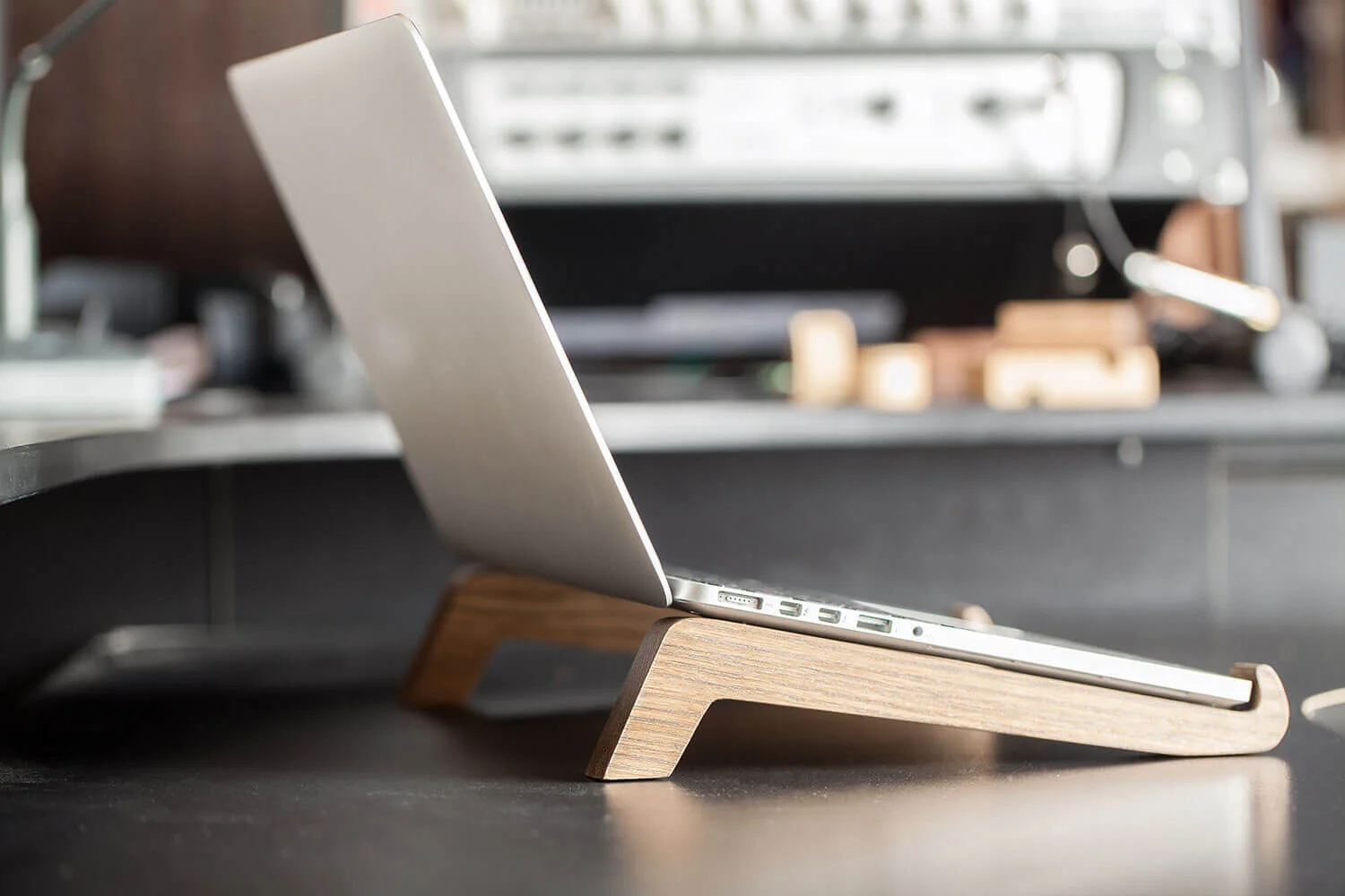 10 Laptop Stand Reviews To Help Keep Your Kids On Track