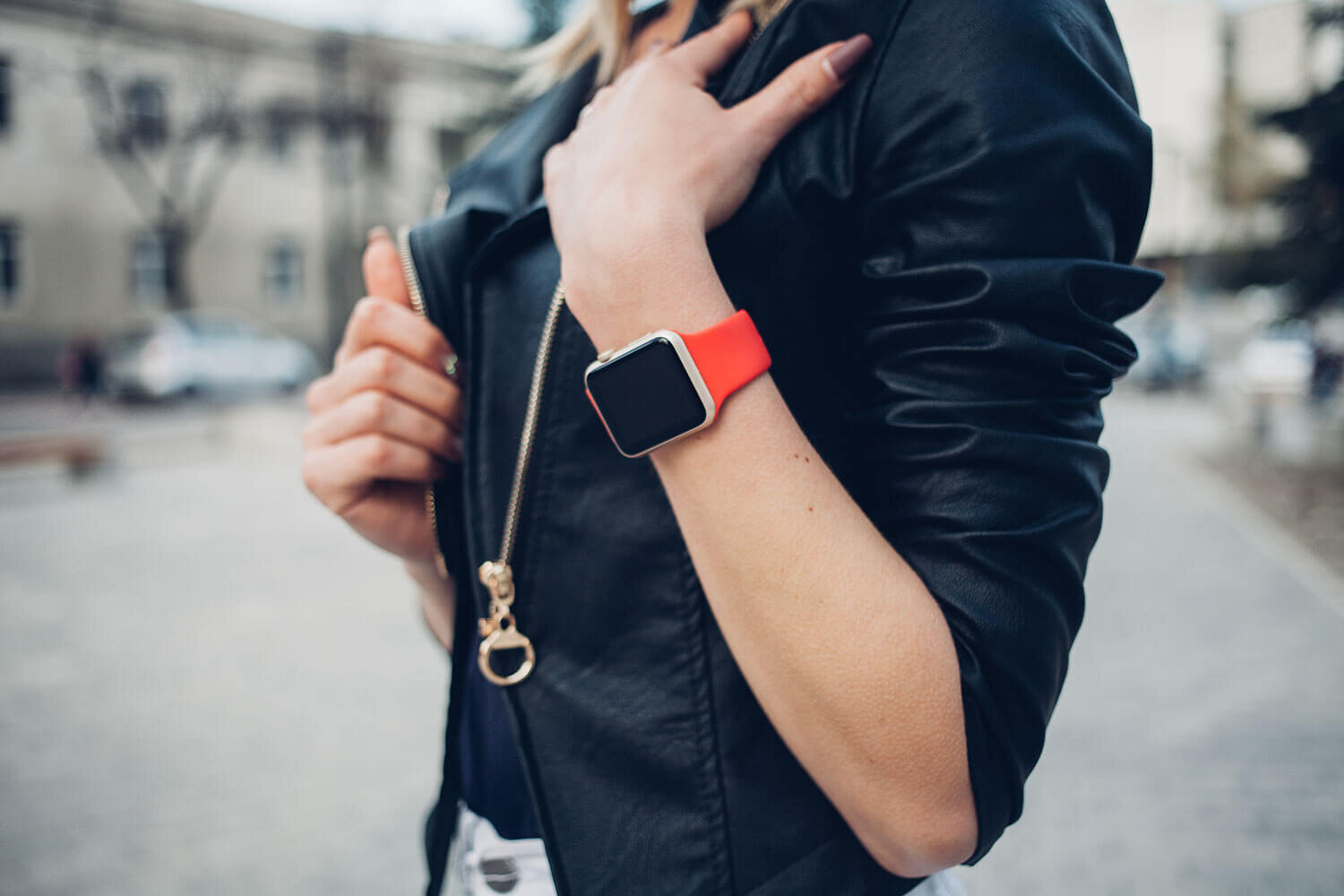 The 9 Hottest Trending Apple Watch Bands