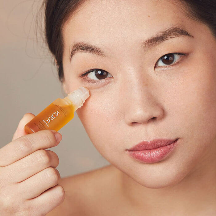 Noni Radiant Eye Oil