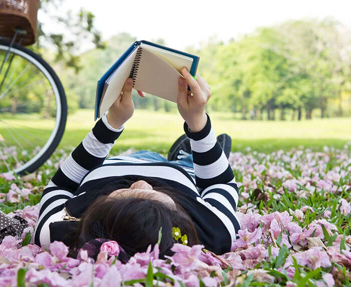 Mother’s Day Gift Ideas: Sign Up For Monthly Book Subscription