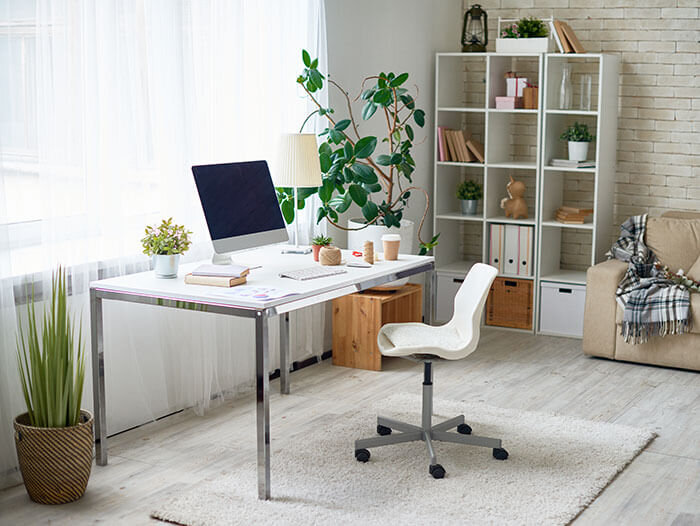 Cleaning Tips: Apply Baking Soda on Rugs and Carpets