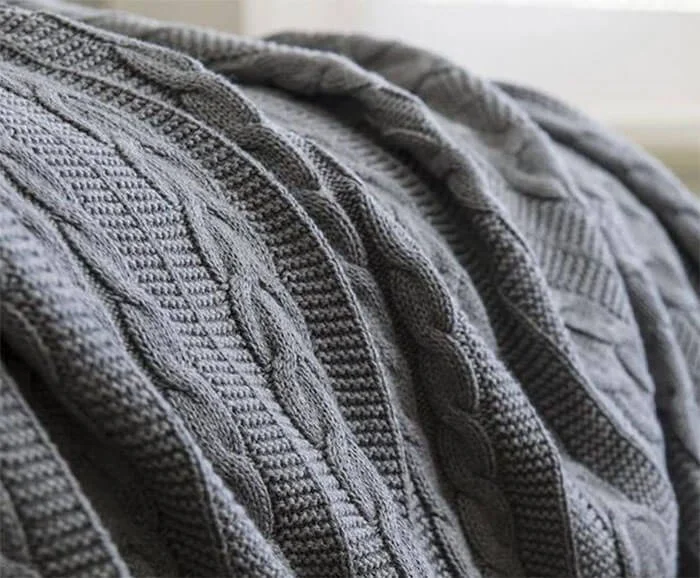 Cable Knit Throw