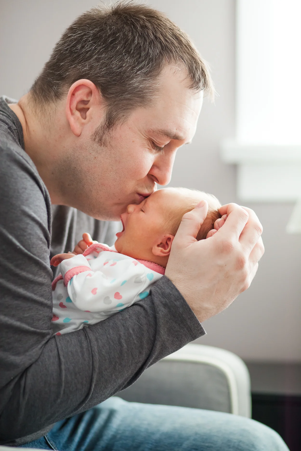 Amy D Photography- Lifestyle Maternity- Indoor Maternity- Newborn Photography- Lifestyle Newborn Photography- Barrie Newborn Photography-30.jpg