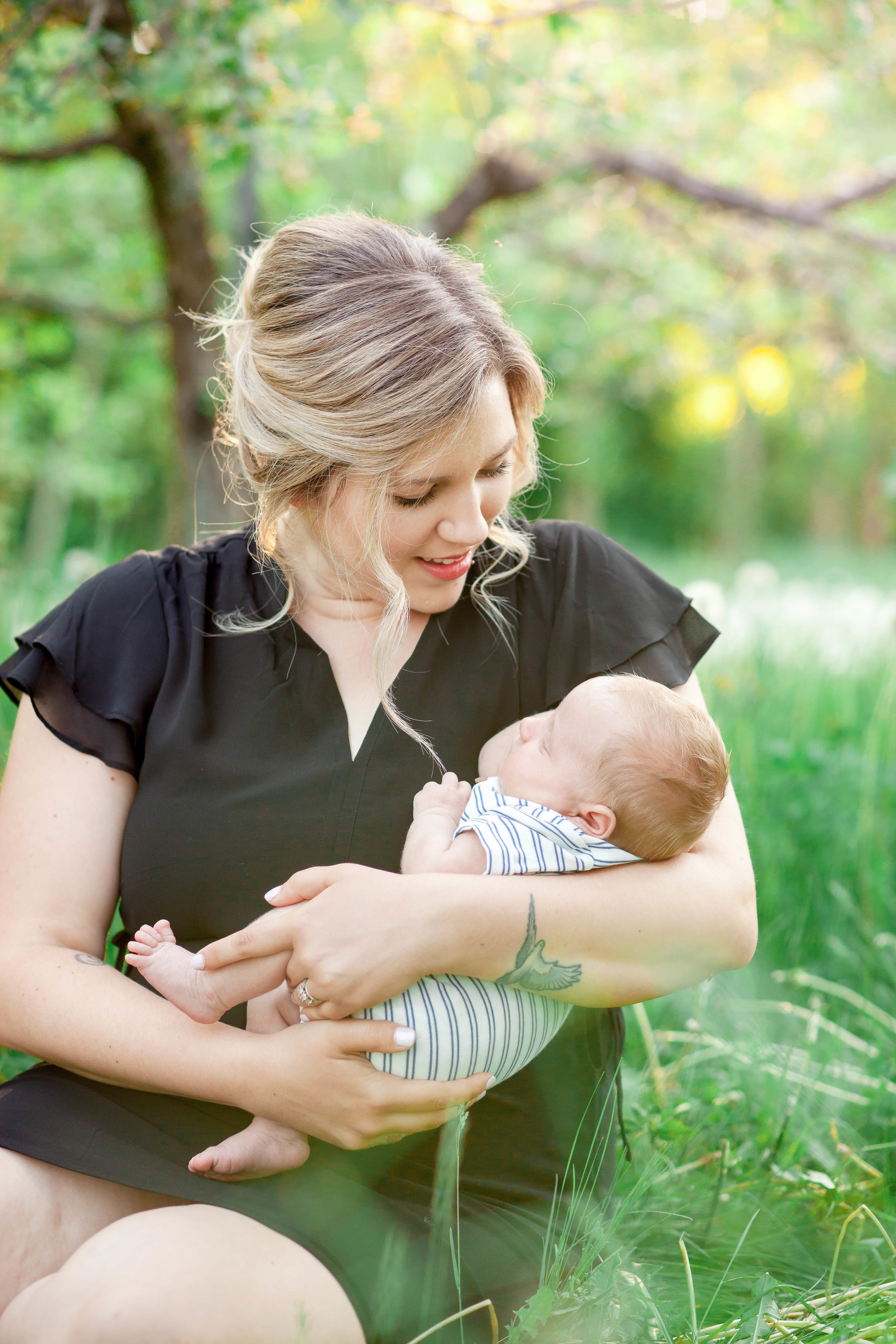 Amy D Photography- Mom and Me photoshoot- Mother Daughter Photos-Family Photography- Children Photography (1 of 1)-2.jpg