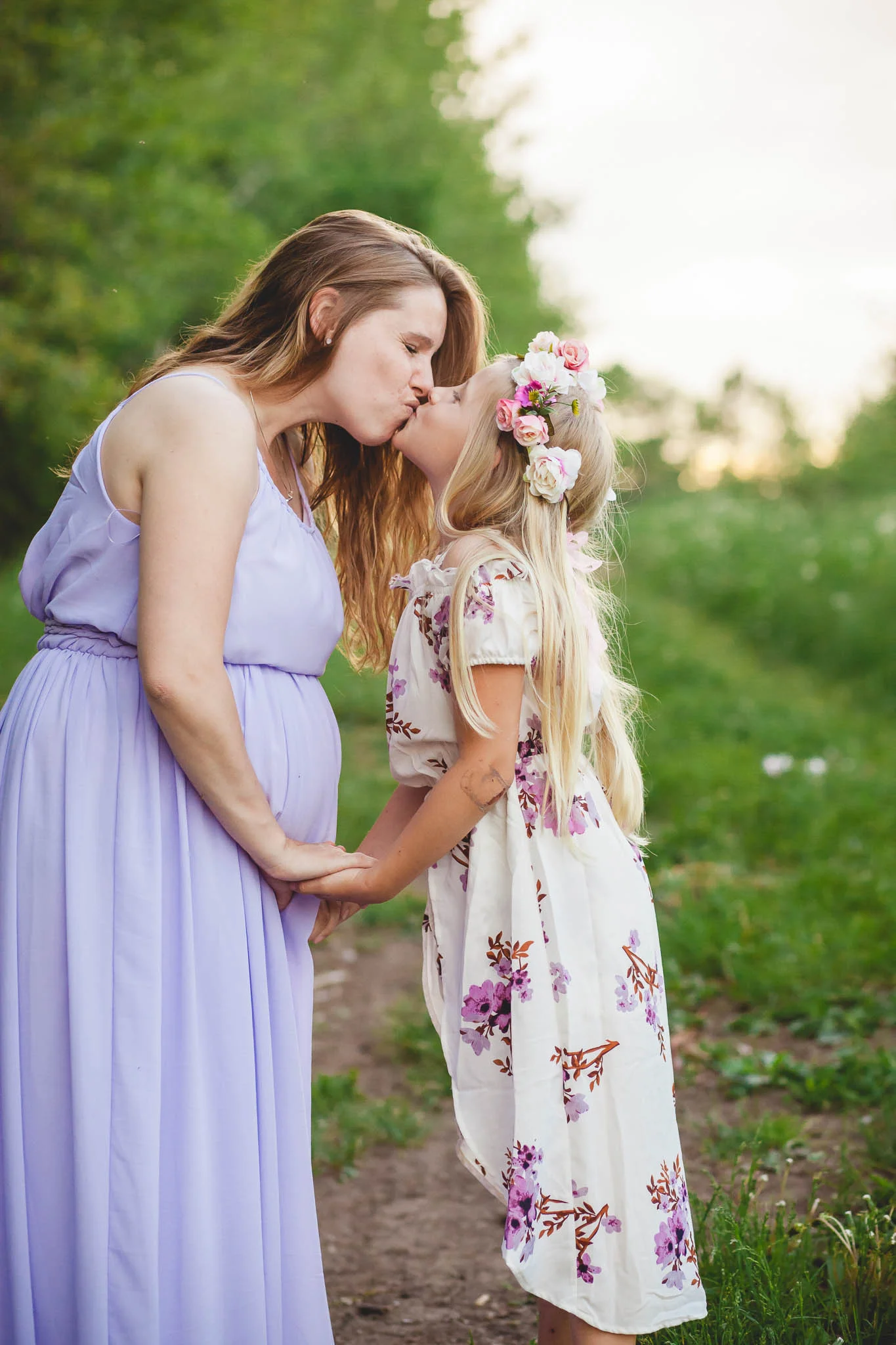 Amy D Photography- Maternity Photos- Mother and Daughter Maternity- Orchard Maternity Photos- Apple Orchard Maternity- Evening Maternity Shoot- Barrie Newborn And Maternity Photographer (18 of 67).jpg