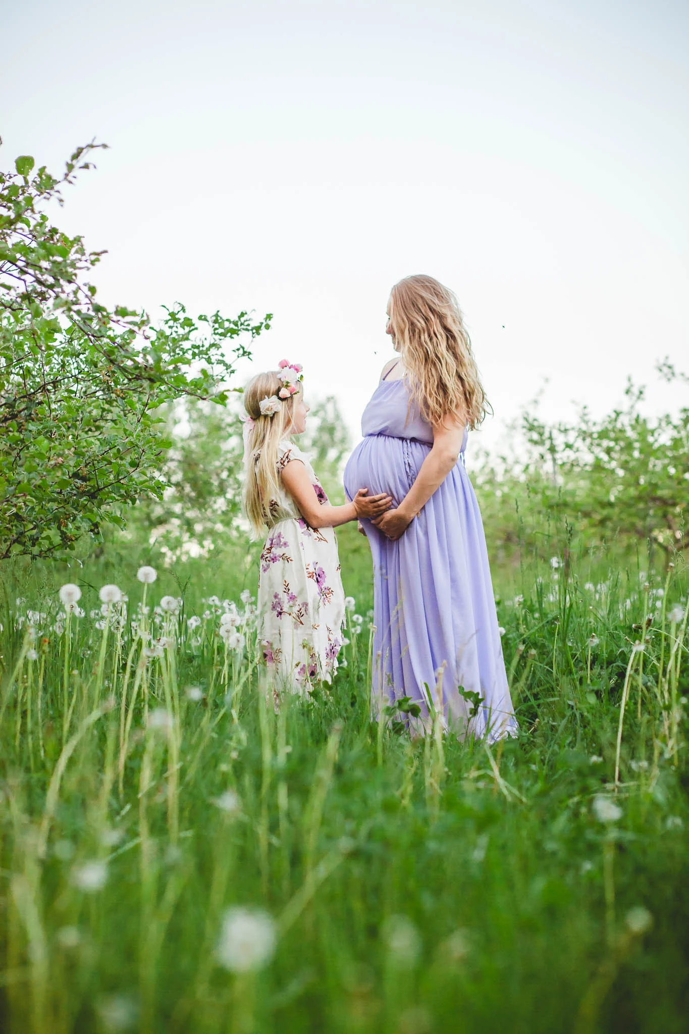 Amy D Photography- Maternity Photos- Mother and Daughter Maternity- Orchard Maternity Photos- Apple Orchard Maternity- Evening Maternity Shoot- Barrie Newborn And Maternity Photographer (51 of 67).jpg