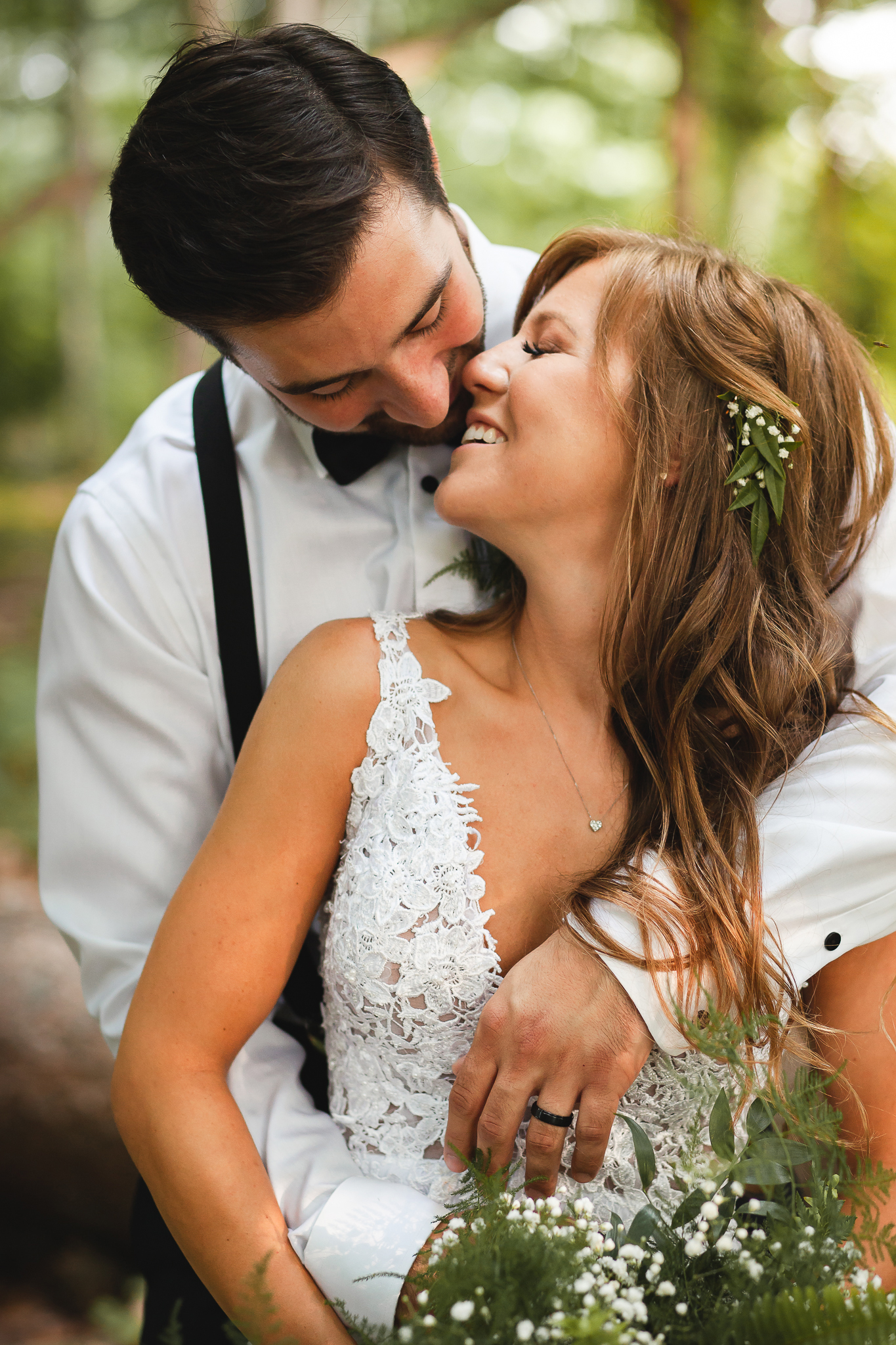 Amy+D+Photography-+Bride+and+Groom-+Wedding+Poses-+Muskoka+Wedding-+Barrie+Wedding+Photographer-+Best+Wedding+Photographer-+Muskoka+Wedding+Photography-+Bride+Pose-+Groom+Pose-33.jpg