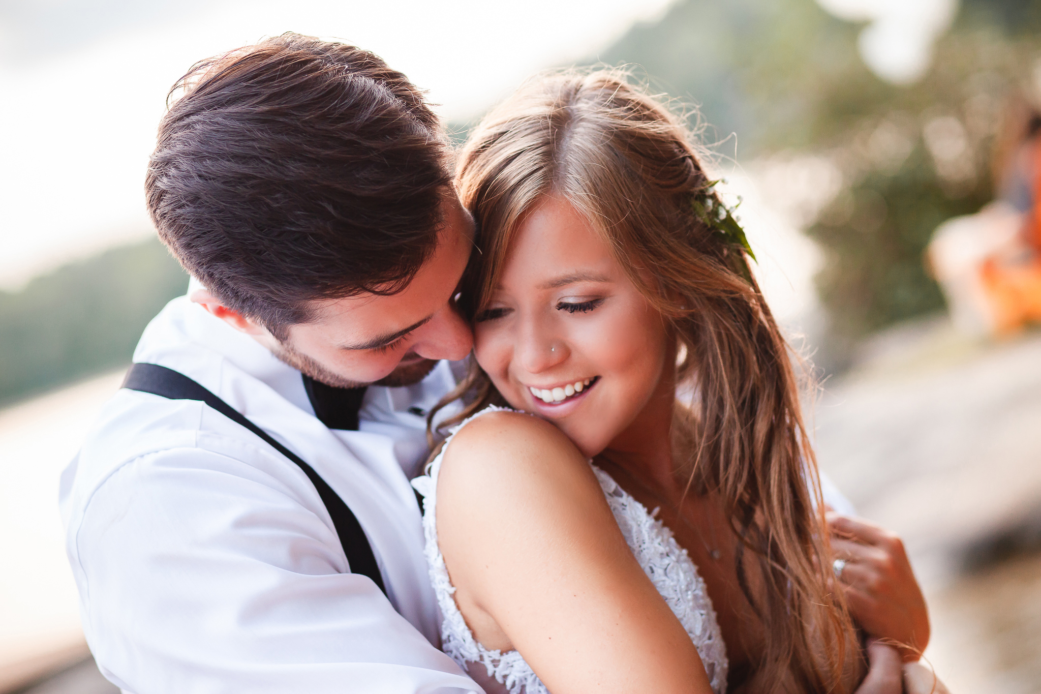 Amy+D+Photography-+Bride+and+Groom-+Wedding+Poses-+Muskoka+Wedding-+Barrie+Wedding+Photographer-+Best+Wedding+Photographer-+Muskoka+Wedding+Photography-+Bride+Pose-+Groom+Pose-91.jpg