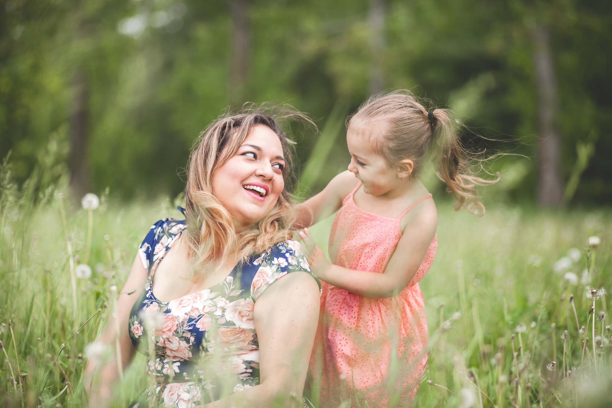 Family+Photography-+Lifestyle+Family+Photography-+Candid+Family+Photography-+Family+Field-+Family+with+Dog-+Barrie+Family+Photographer-+Apple+Orchard+Family+Session+(19+of+49).jpg