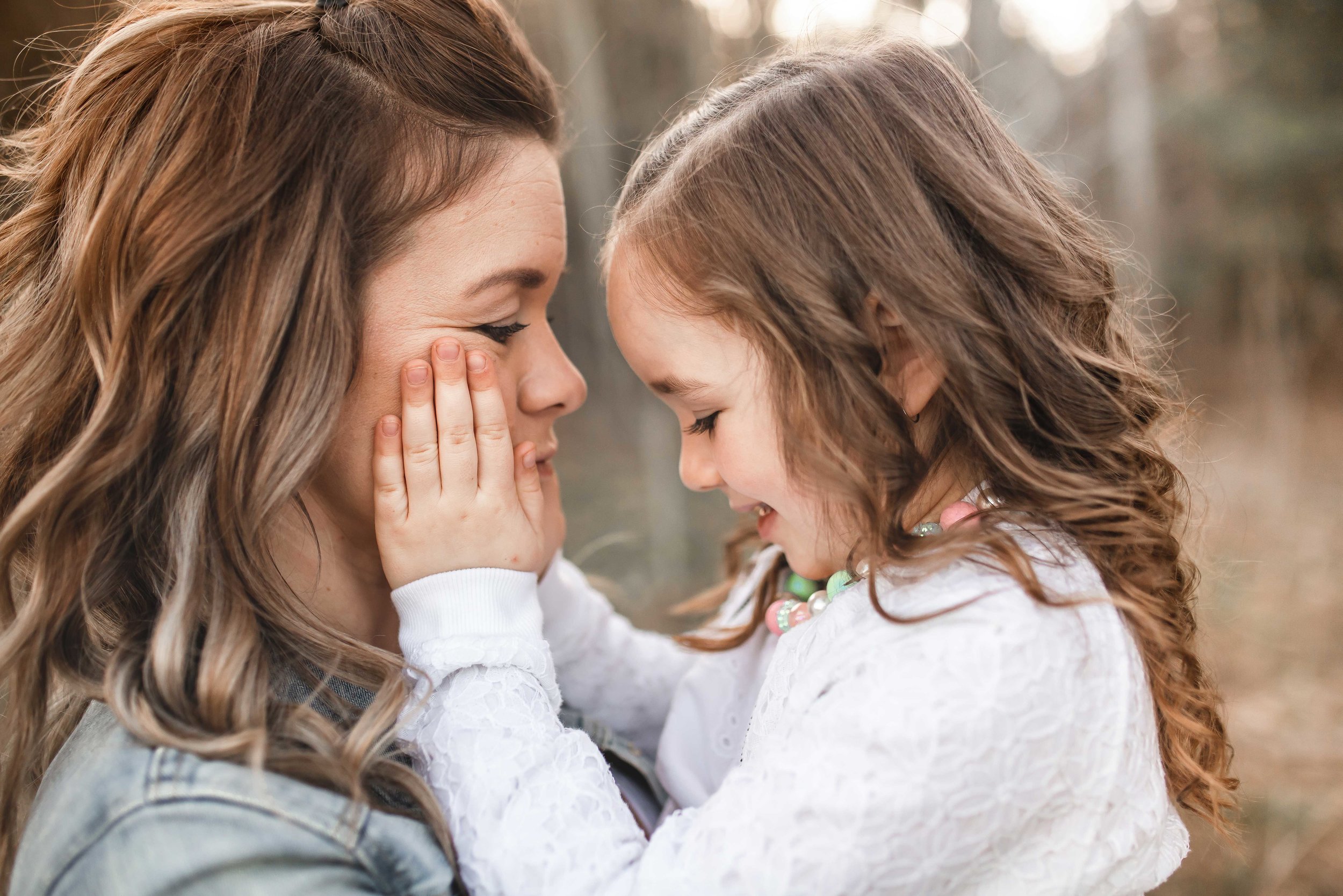 Amy-D-Photography--Family-Photography--Mom-and-Daughter-Session--Mothers-Day-Session--Mom-Photos--Family-Photos--Mom-and-Children-Session--Golden-Hour-Session-65.jpg