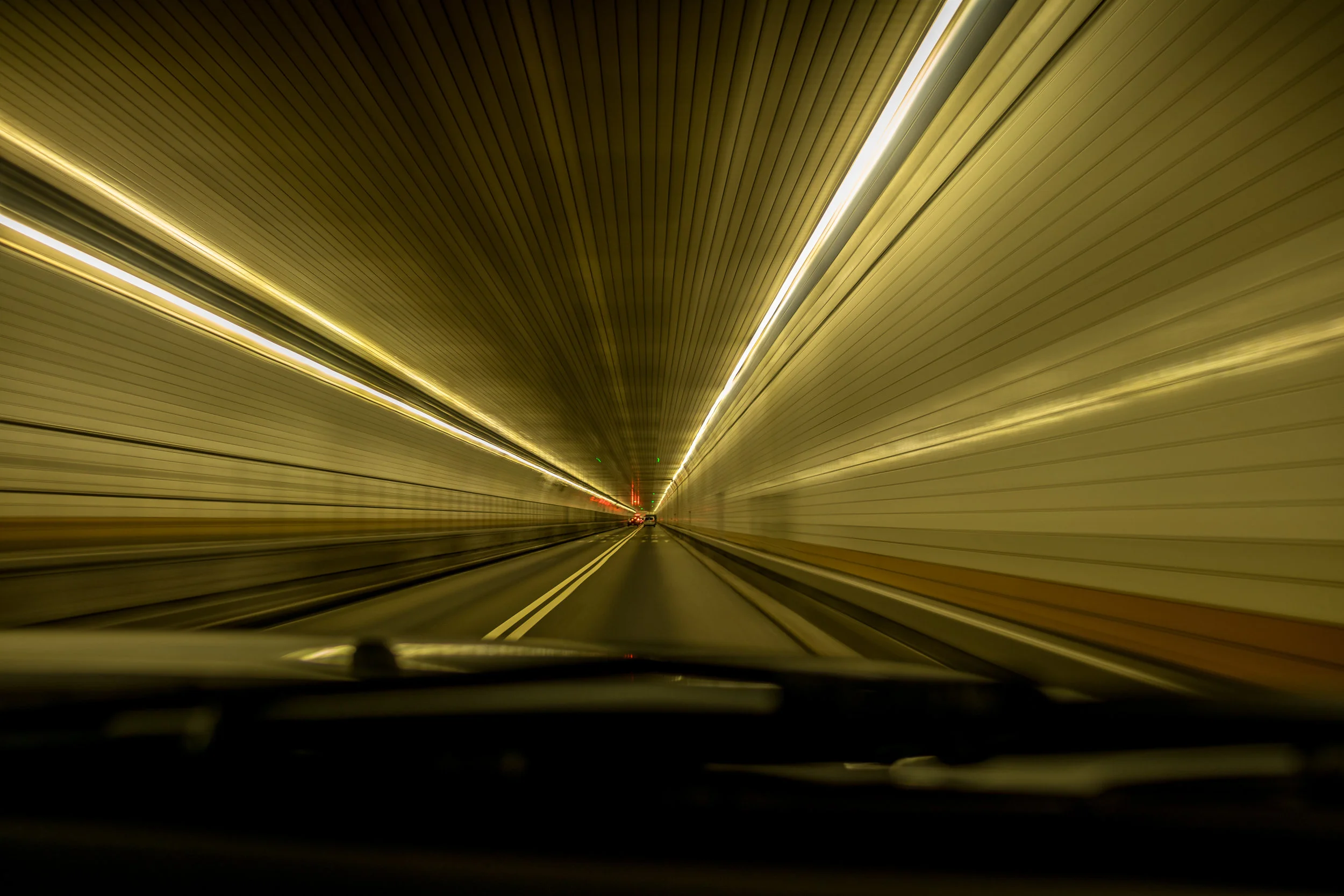 hollandtunnel.jpg