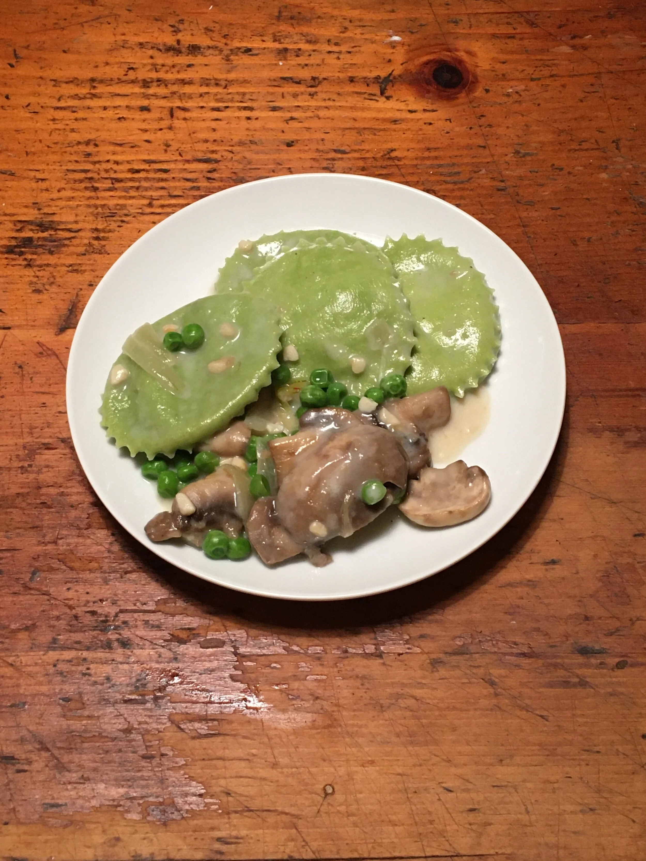 Pea and Ricotta Anolini with Mushrooms and Alfredo