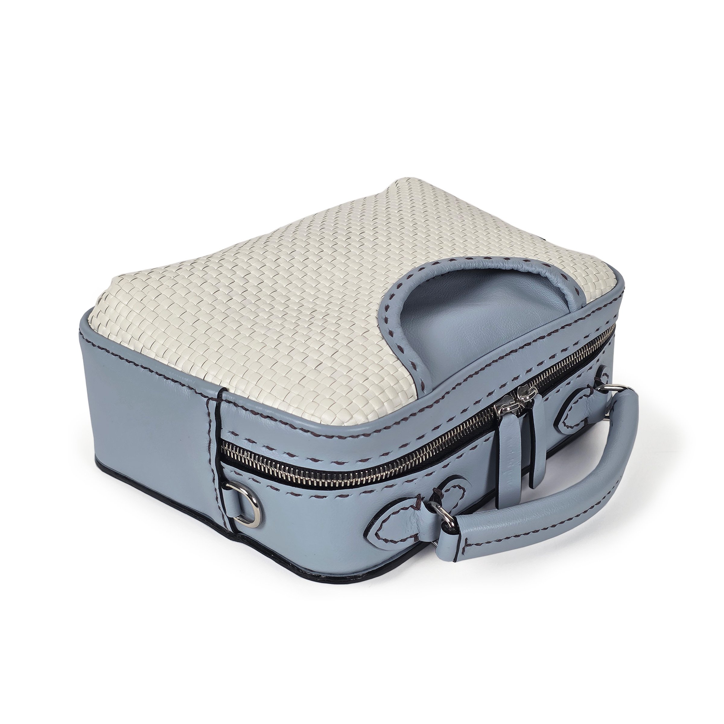 24.4_Blue White_2.jpg