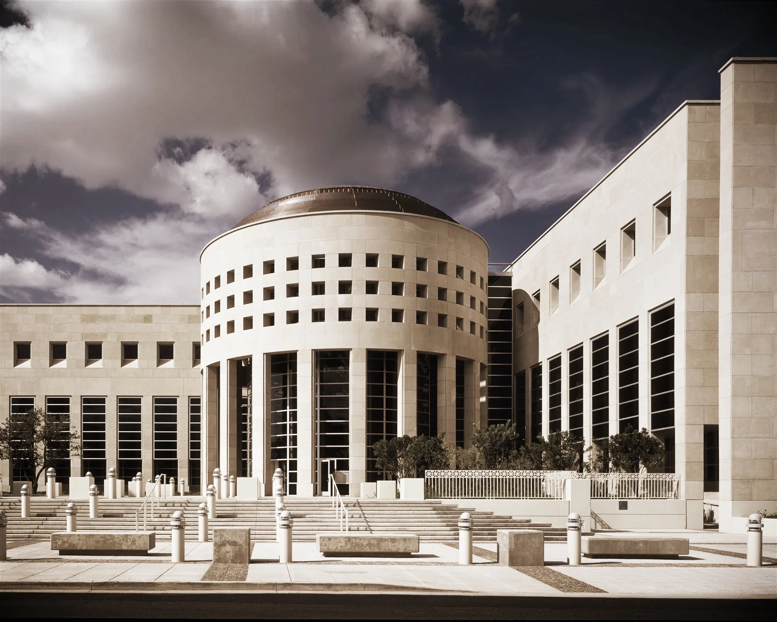 federalcourthouse.laredotx.rodericklopez.jpg