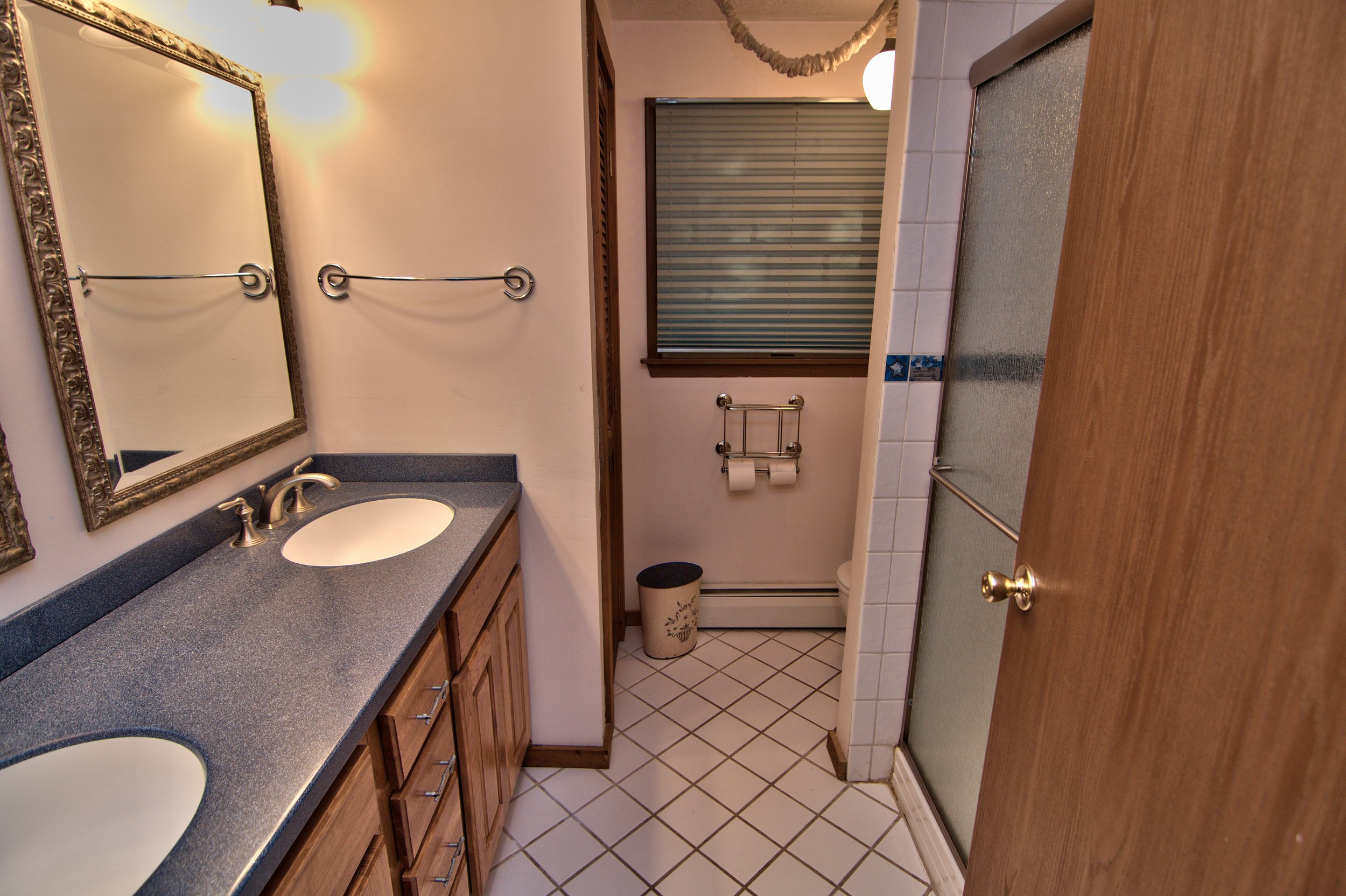 Hall Bath View 3.jpg