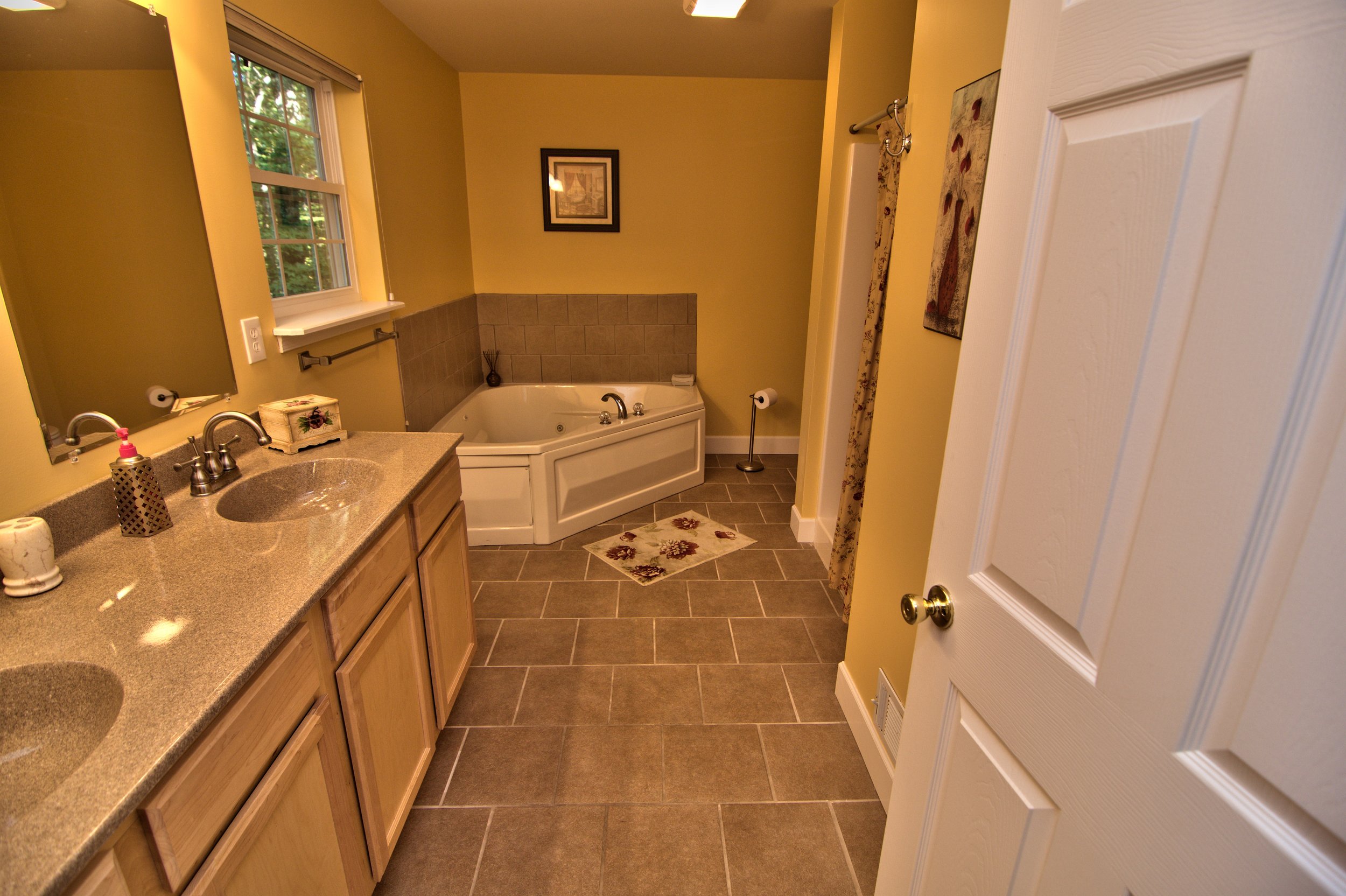 Master Bath View 3.jpg