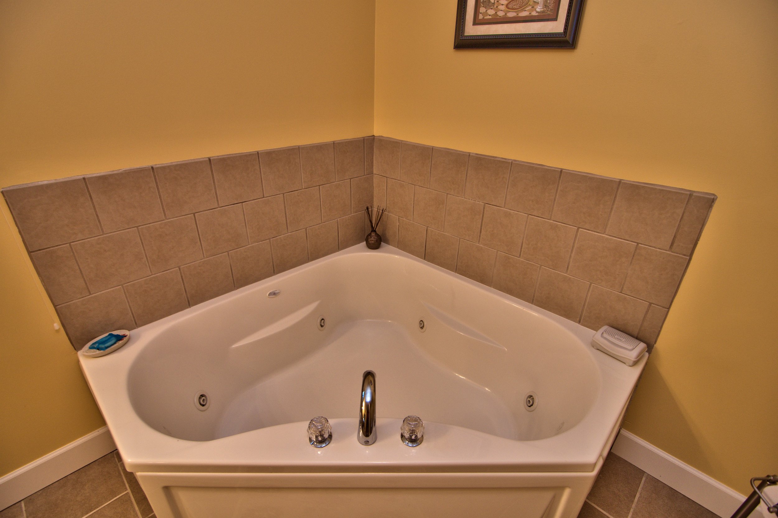 Master Bath View 4.jpg