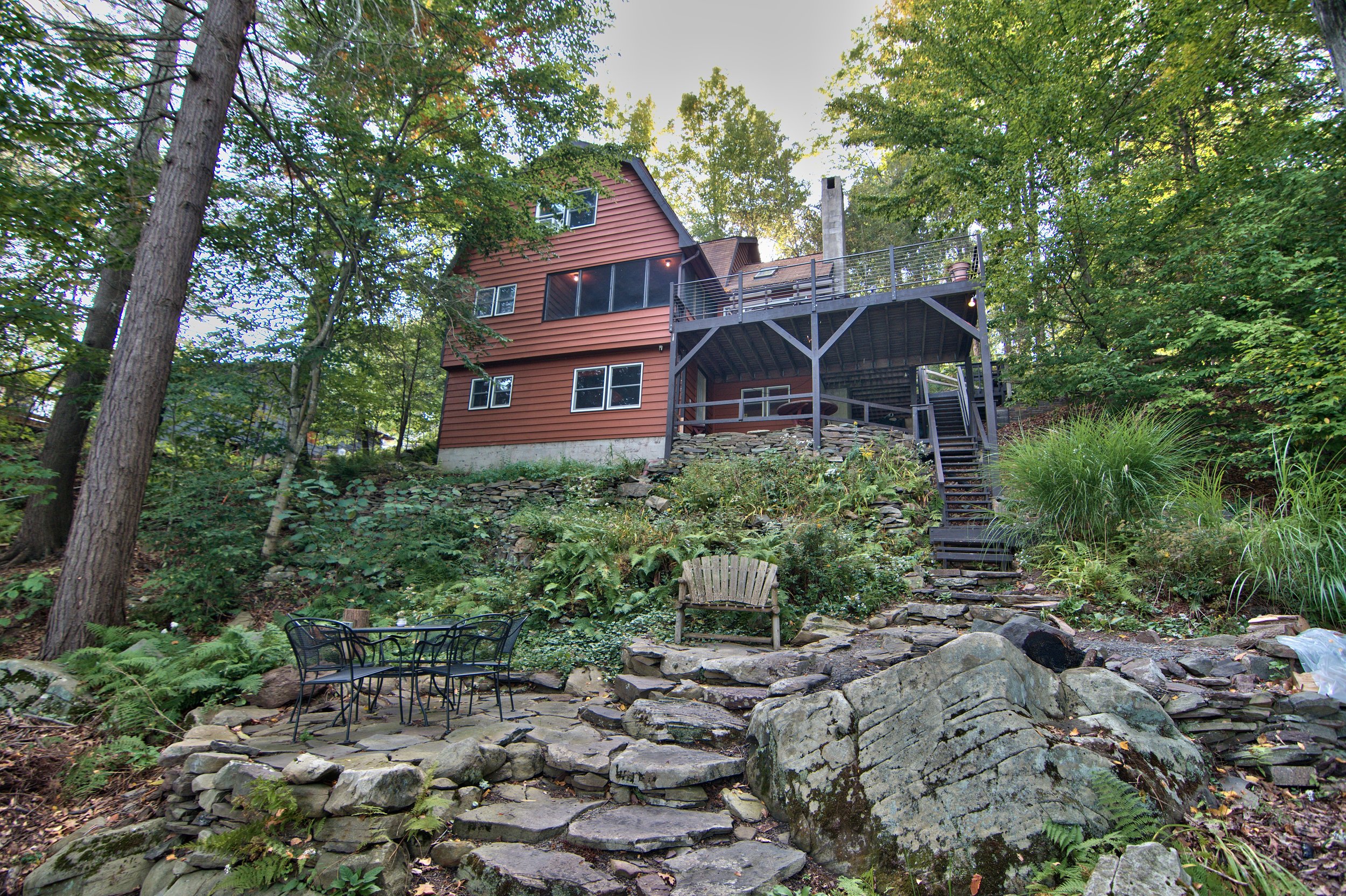 Exterior View 03.jpg