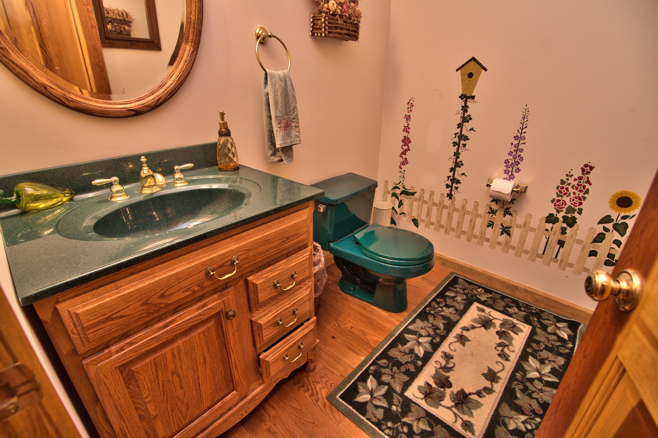 Half Bath View 2.jpg